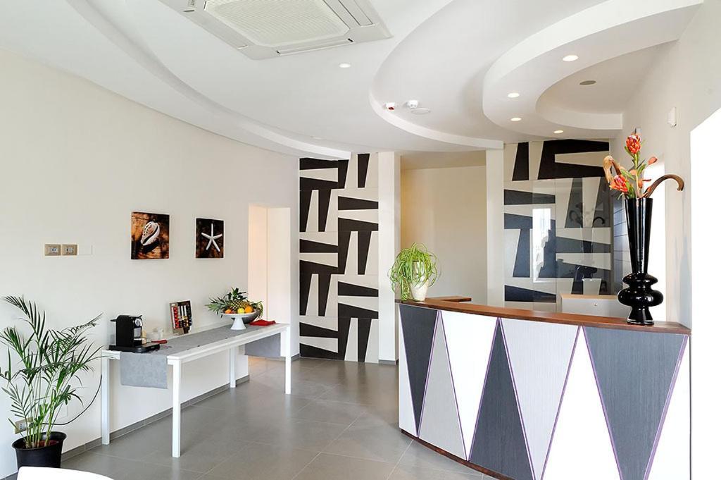 Hotel & Residence Cavalluccio Marino ريميني المظهر الخارجي الصورة