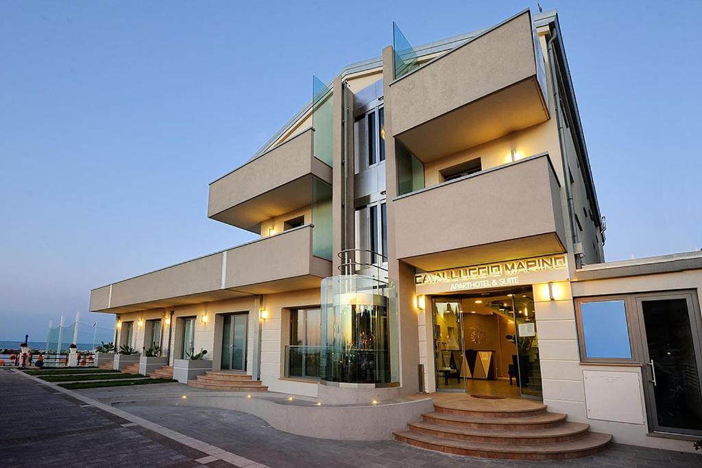 Hotel & Residence Cavalluccio Marino ريميني المظهر الخارجي الصورة